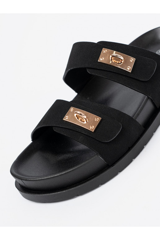 Pantofle s platformou ze mi detalami Pantofle s platformou ze mi detalami