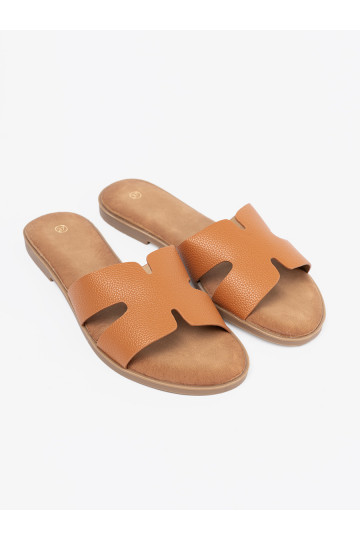 karamelová barva Pantofle  z wycięciami 2