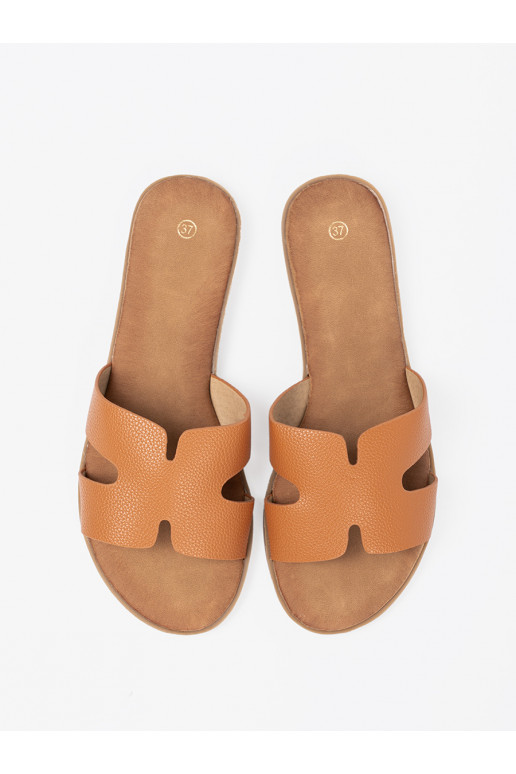 karamelová barva Pantofle  z wycięciami karamelová barva Pantofle  z wycięciami