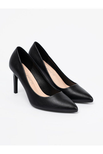 Černé vysoké podpatky s tenkým podpatkem 2