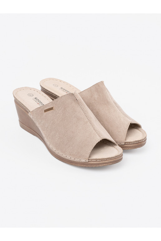 béžové  Pantofle s platformou béžové  Pantofle s platformou