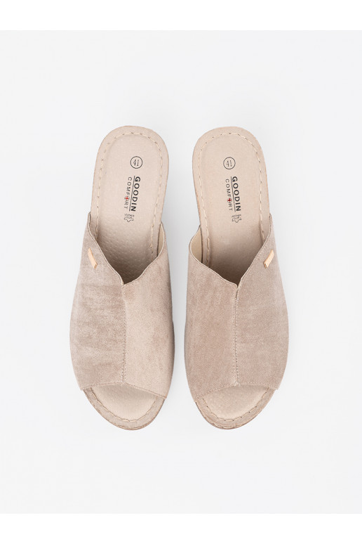 béžové  Pantofle s platformou béžové  Pantofle s platformou