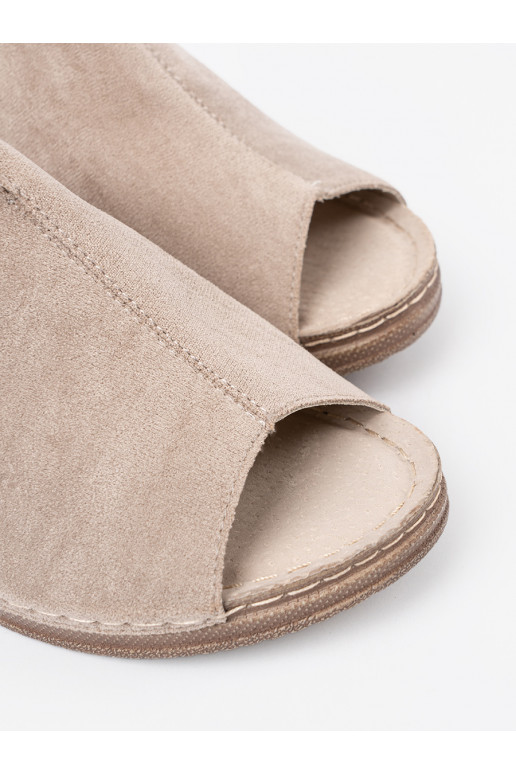 béžové  Pantofle s platformou béžové  Pantofle s platformou