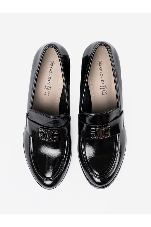 s efektem laku Tenisky ze m zdobieniem s efektem laku Tenisky ze m zdobieniem