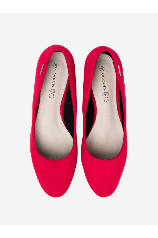 červené vysoké podpatky na m słupku červené vysoké podpatky na m słupku