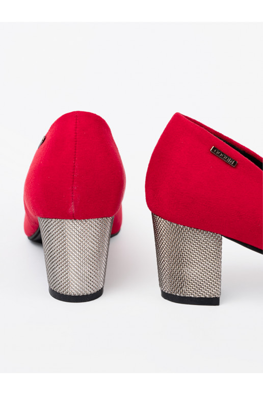 červené vysoké podpatky na m słupku červené vysoké podpatky na m słupku