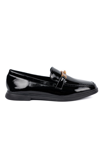 Elegantní styl  mokasíny z złotą ozdobą