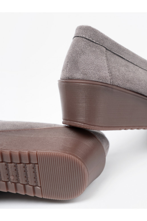 šedá Tenisky se zlatými detaily šedá Tenisky se zlatými detaily