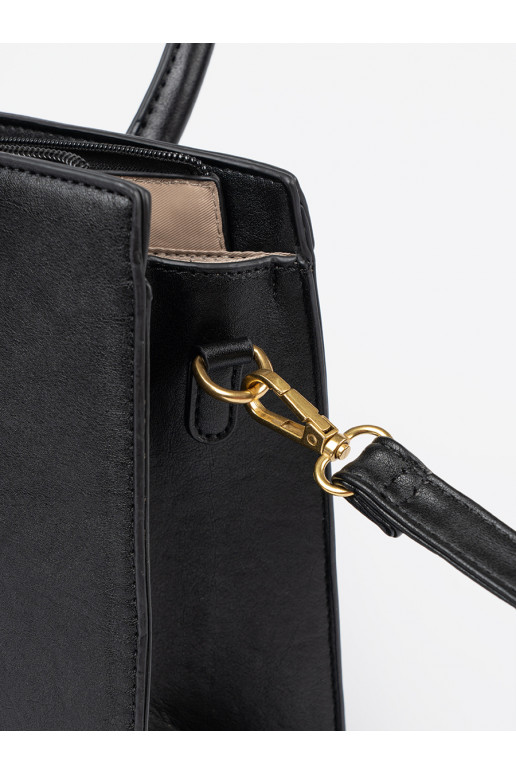 černá kabelka  m kolorze