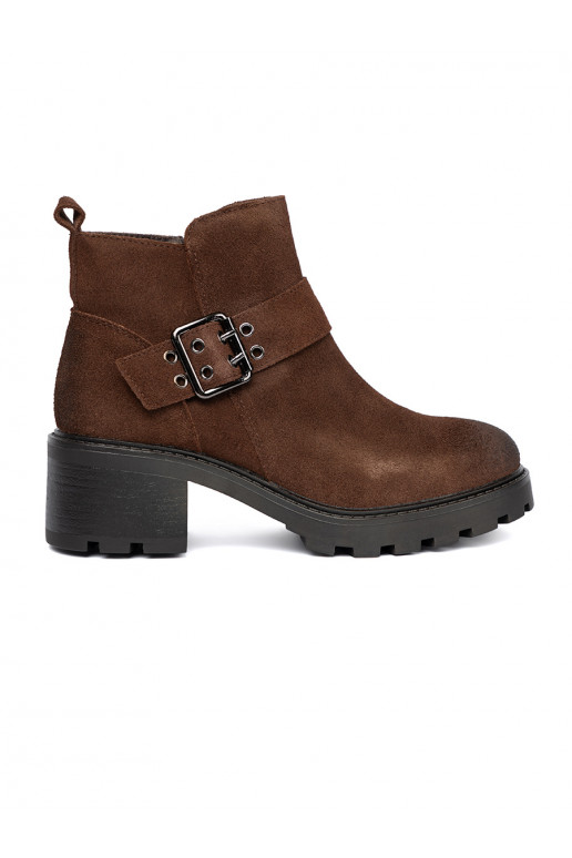 Hn d kotn kov kožen boty s ozdobnou sponou