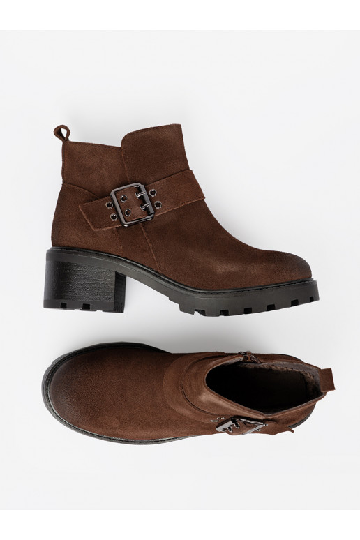 Hn d kotn kov kožen boty s ozdobnou sponou