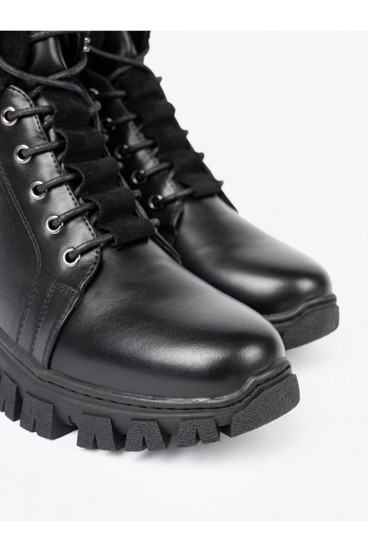 Černé boty z masywną podeszwą i suwakiem Sergio Leone