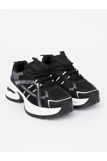 Černé Tenisky z przewiewną cholewką i masywną białą podeszwą 2