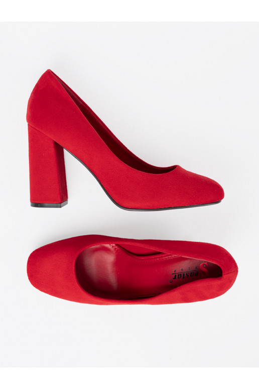 červené vysoké podpatky z zaokrąglonym noskiem  červené vysoké podpatky z zaokrąglonym noskiem