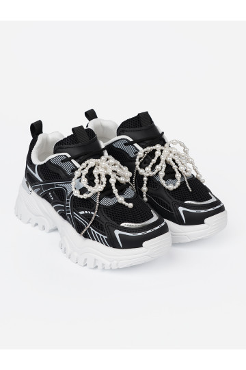 Černé Tenisky z białą kokardą i koralikami 2