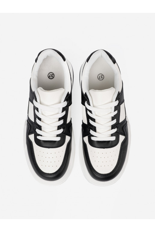   Tenisky z grubą podeszwą