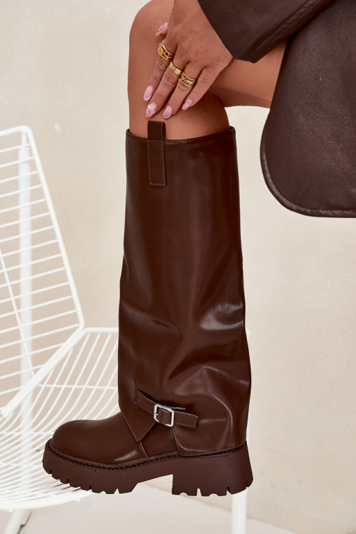 zateplené dlouhé boty Z Wywiniętą Cholewką I s přezkami Czekoladowe Fiorae