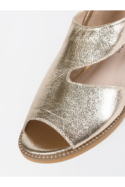 zlaté barvy sandály  z wycięciami zlaté barvy sandály  z wycięciami