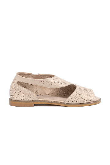 zlaté barvy sandály