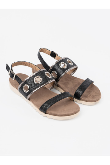 Černé sandály z ozdobnymi metalowymi kółkami 2