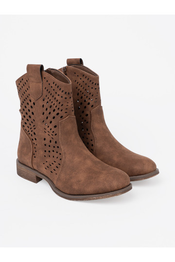 s ažurovými prvky hnědá boty 2