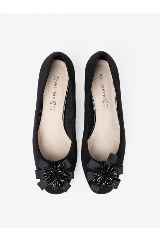 Černé vysoké podpatky z ozdobnym kwiatem