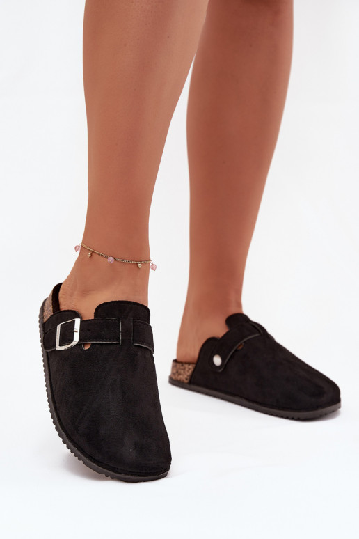 Pantofle   s platformou stříbrné barvy s přezkami Big Star SS274736 Černé