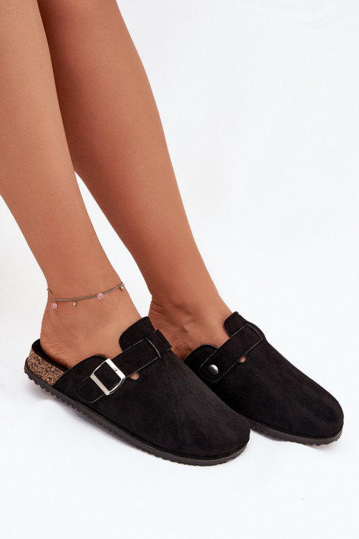 Pantofle   s platformou stříbrné barvy s přezkami Big Star SS274736 Černé