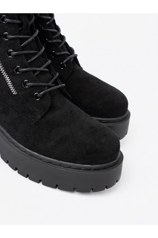boty  Černé z zamszowym wykończeniem