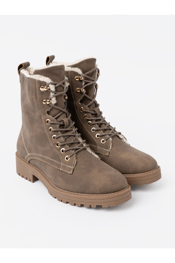 Dřeváky tmavé z grubą podeszwą 2