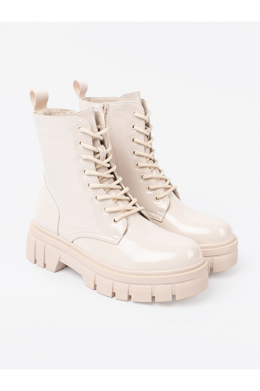  Dámské boty  odcieniu béžovém