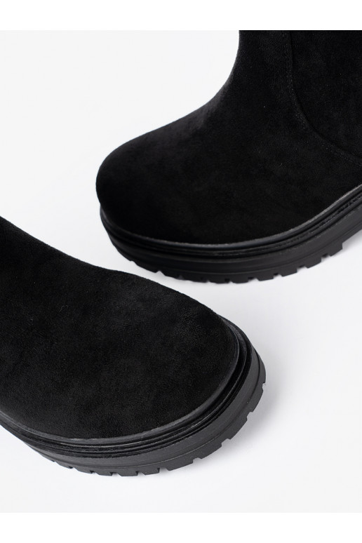 Černé Dámská obuv na masywnej podeszwie