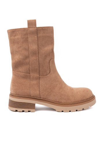 Minimalistyczne boty kamelowe z miękkiego zamszu