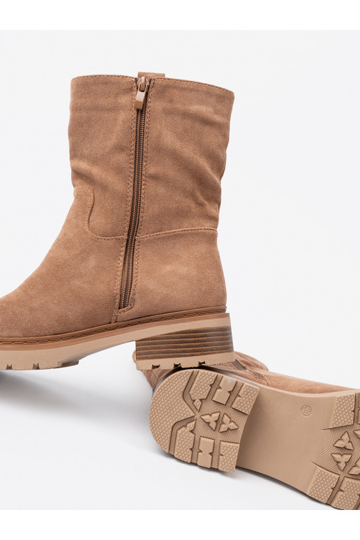 Minimalistyczne boty kamelowe z miękkiego zamszu