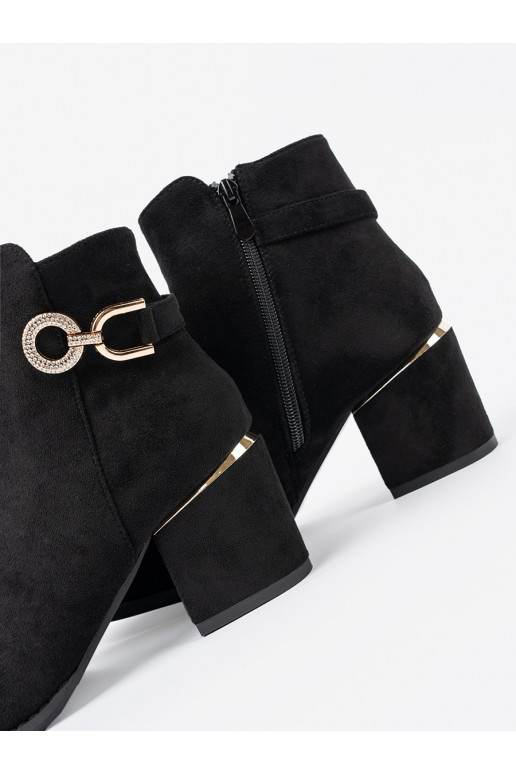 Černé Dámská obuv z elegancką sprzączką