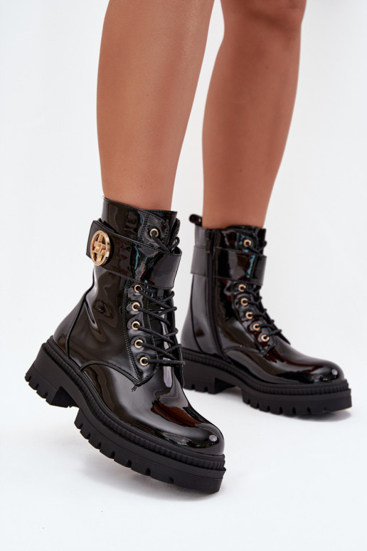 s efektem laku boty   Ze zlaté barvym Detalem zateplené Černé Fiorena