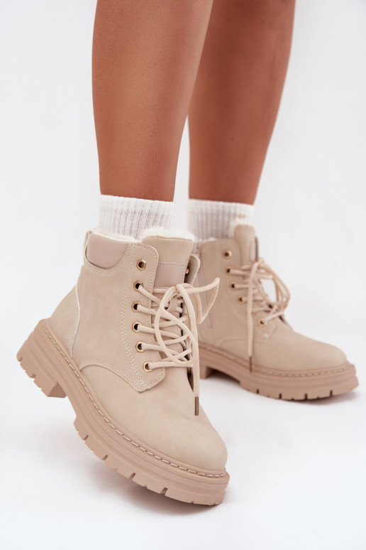 boty  zateplené s kožešinou uvnitř  slonová kost Tharika