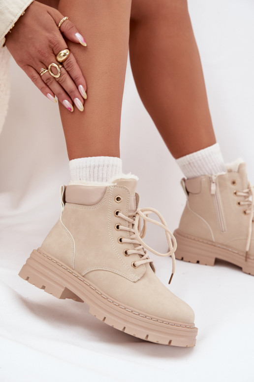 boty  zateplené s kožešinou uvnitř  slonová kost Tharika