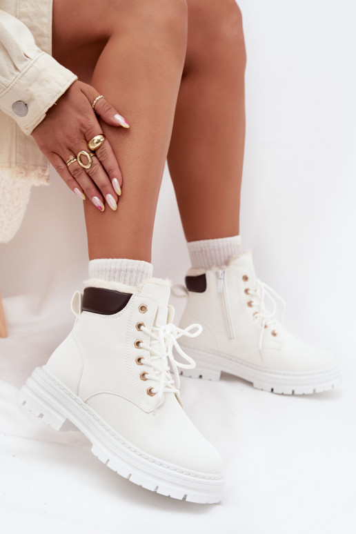 boty  zateplené s kožešinou uvnitř  bílé Tharika