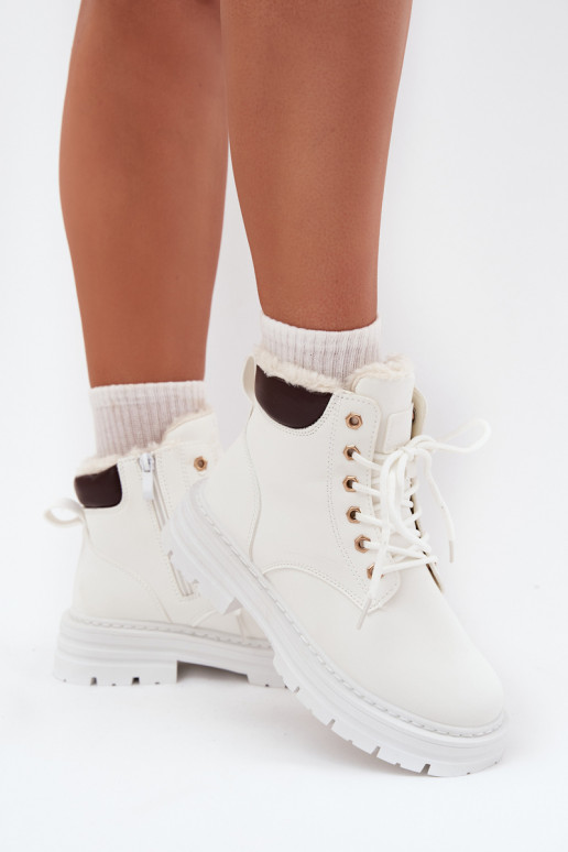 boty  zateplené s kožešinou uvnitř  bílé Tharika