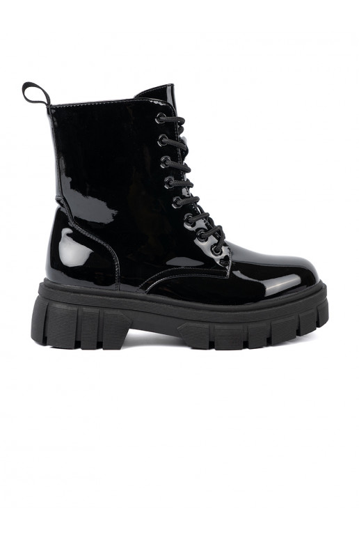 Černé  Dámské boty na masywnej podeszwie Černé  Dámské boty na masywnej podeszwie