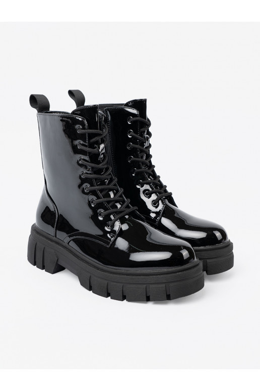 Černé  Dámské boty na masywnej podeszwie Černé  Dámské boty na masywnej podeszwie