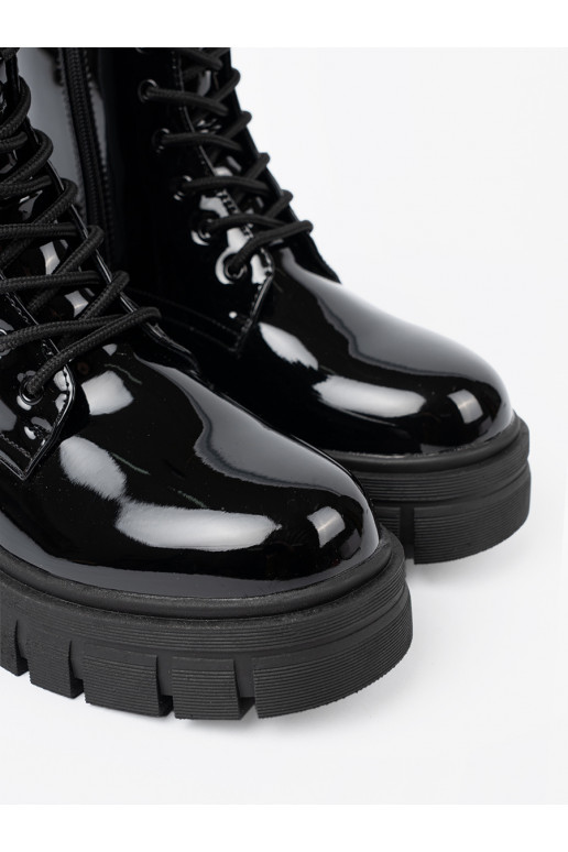 Černé  Dámské boty na masywnej podeszwie Černé  Dámské boty na masywnej podeszwie