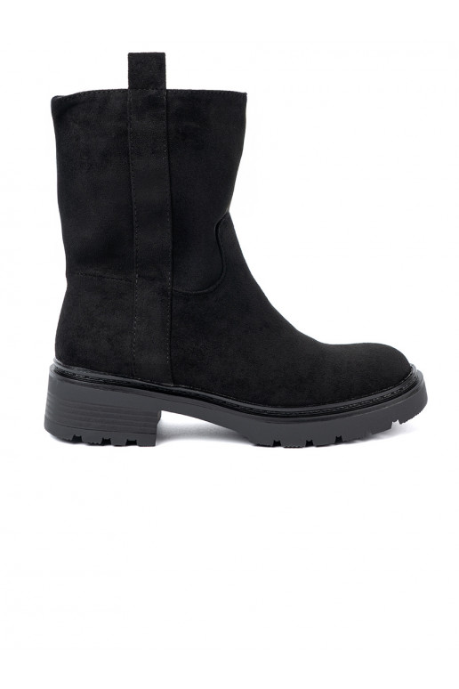  boty  z grubą, czarną podeszwą