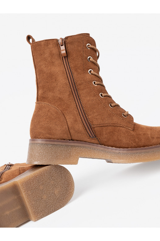  Dámské boty kolorze karmelowym 