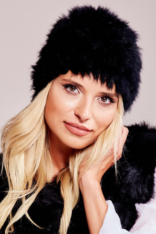 Čepice-AT-CZ-16801.38-černá