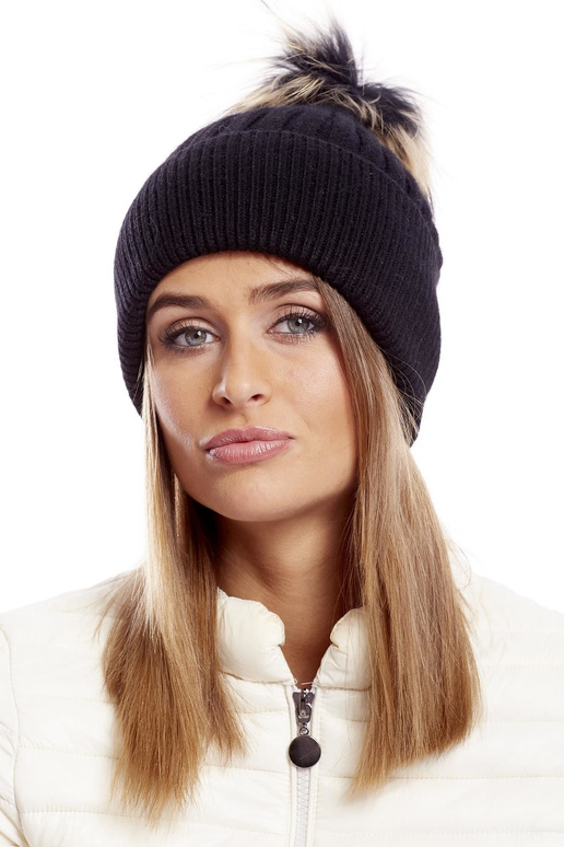 Czapka-AT-CZ-17230.43-czarny