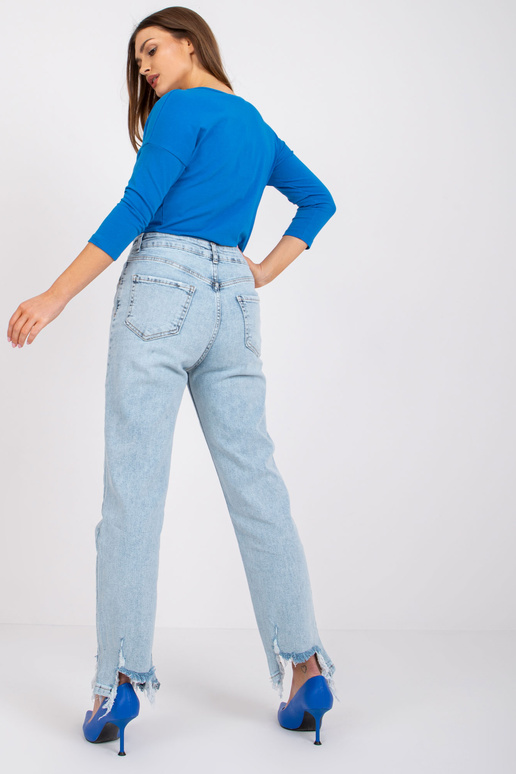 Dubnová modrá halenka Dubnová modrá halenka