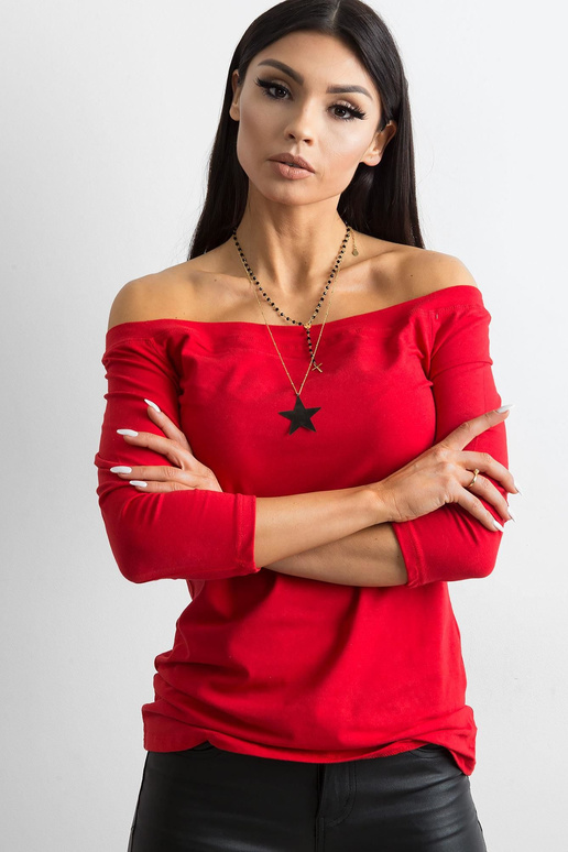 Živá červená halenka