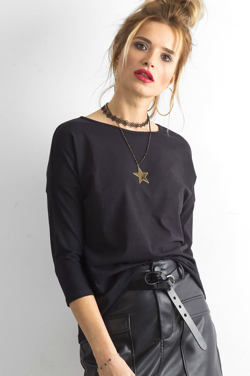 Dubnová černá halenka